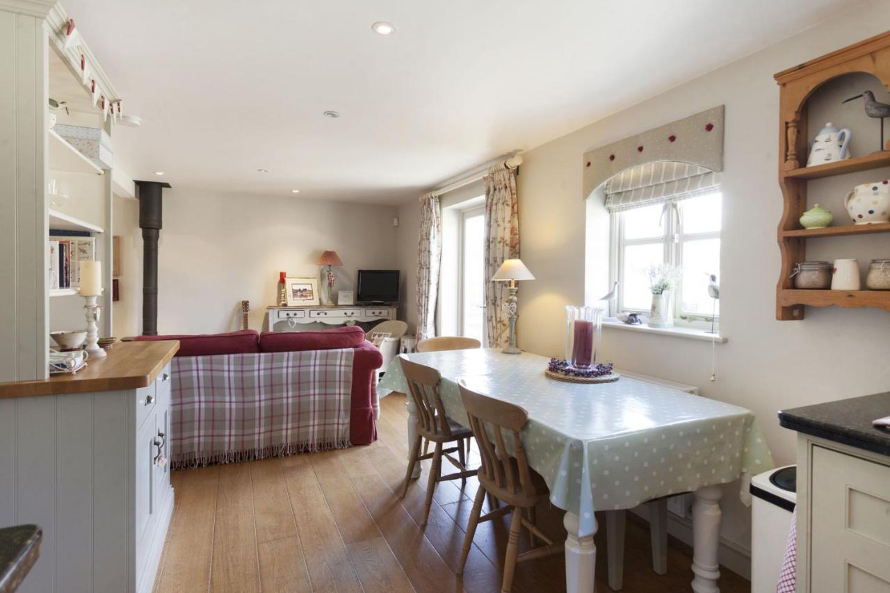 Legion Cottages Blakeney  Buitenkant foto