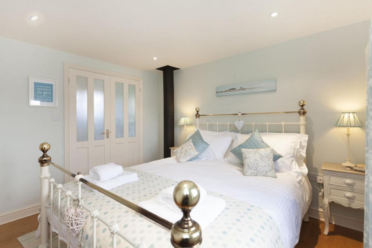 Legion Cottages Blakeney  Buitenkant foto