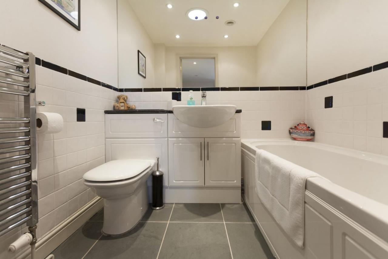 Legion Cottages Blakeney  Buitenkant foto